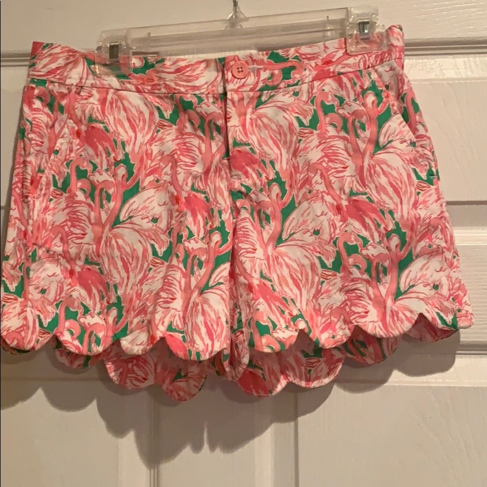 Lilly Buttercup shorts with scalloped bottom